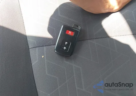 2017 Toyota Tacoma Trd Sport from USA, damaged, VIN 3TMCZ5AN9HM109740